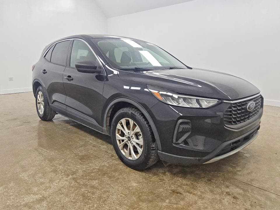 2023 FORD ESCAPE ACTIVE 4