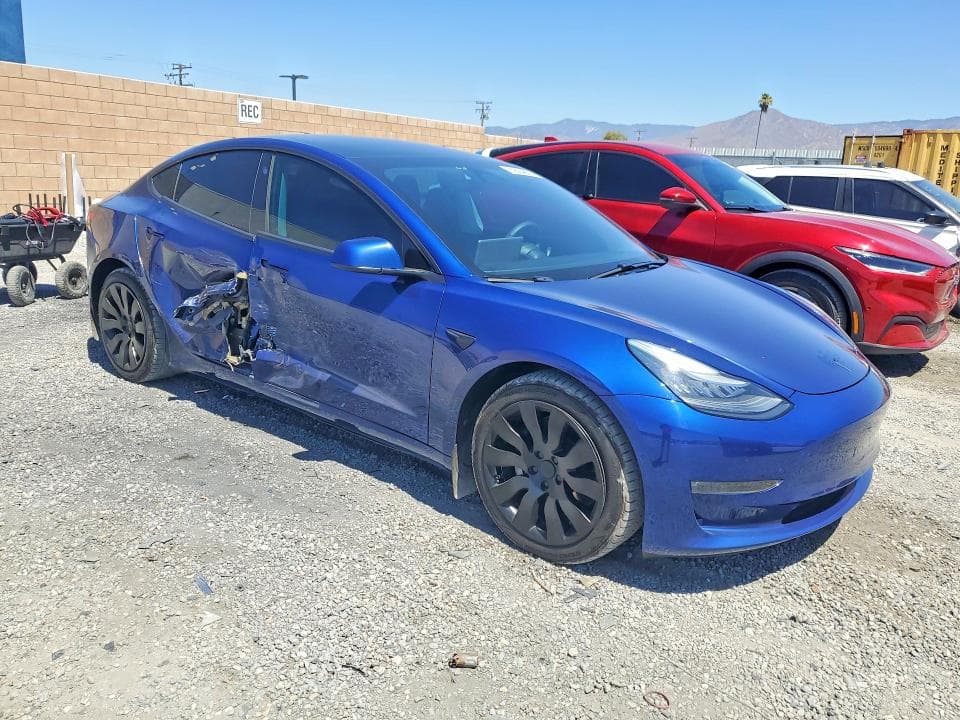 2020 TESLA MODEL 3 4