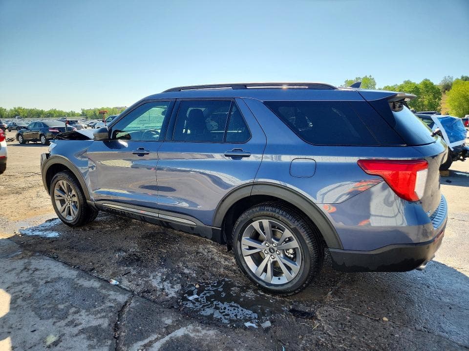 2021 FORD EXPLORER XLT 2