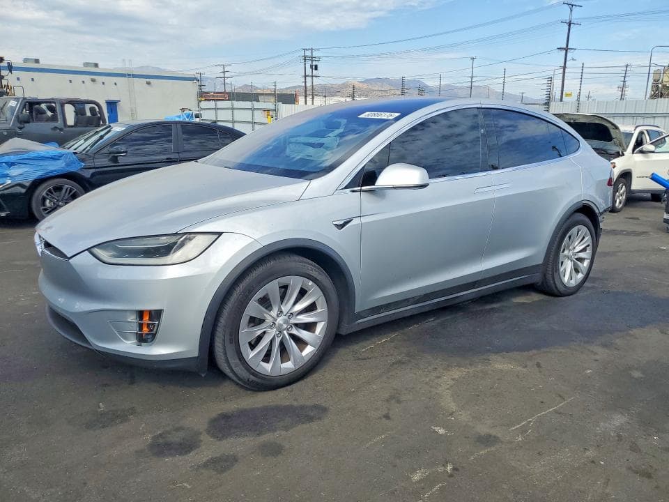 2018 TESLA MODEL X - 1