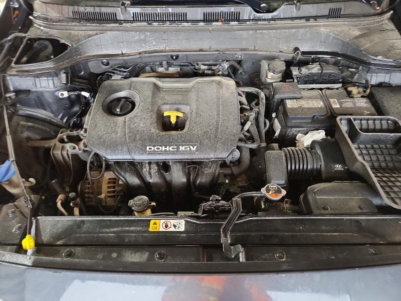 2018 HYUNDAI KONA SEL 12