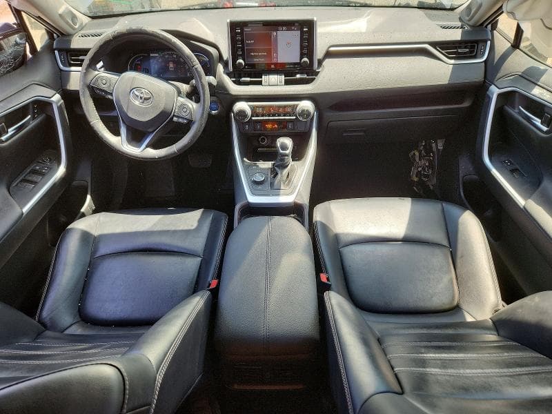 2019 TOYOTA RAV4 LIMITED 8