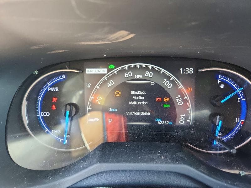2019 TOYOTA RAV4 LIMITED 9