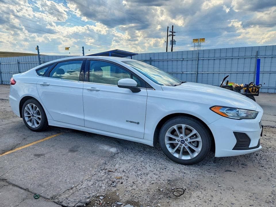 2019 FORD FUSION SE SE 4