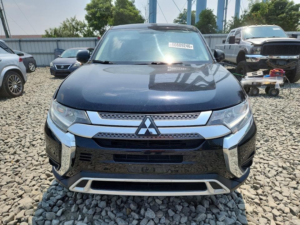 2019 MITSUBISHI OUTLANDER ES 5