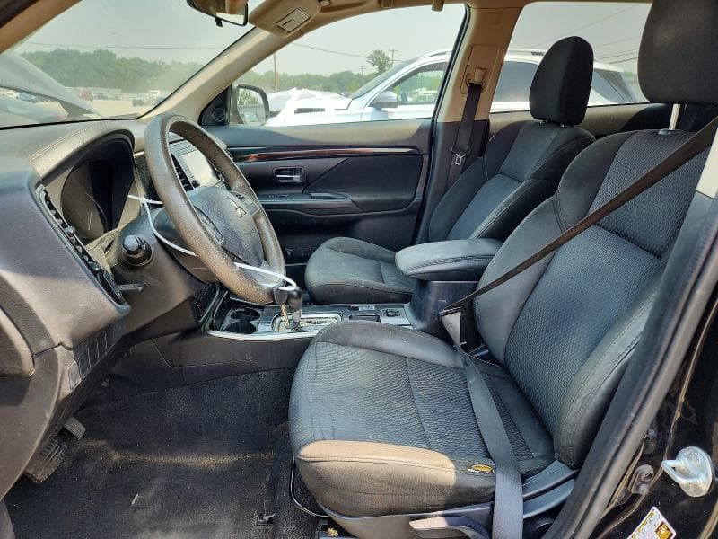 2019 MITSUBISHI OUTLANDER ES 7