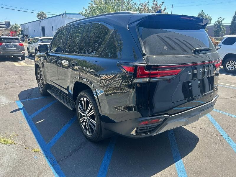 2024 LEXUS LX 600 LUXURY LUXURY 4