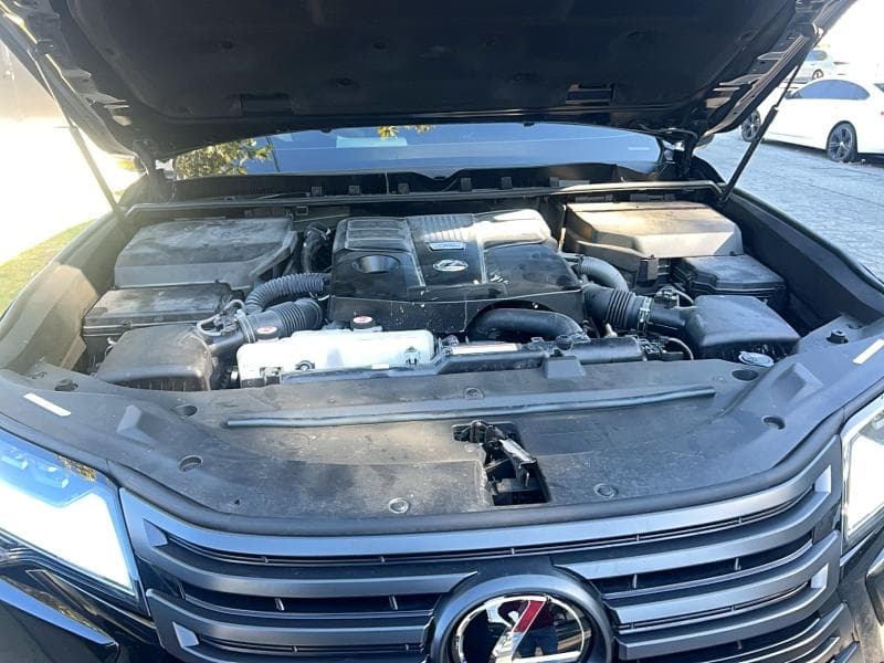 2024 LEXUS LX 600 LUXURY LUXURY 8