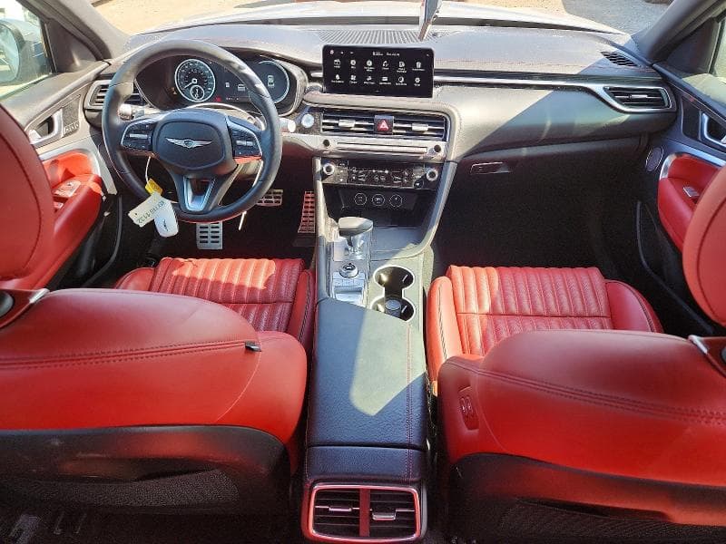 2025 GENESIS G70 2.5T SPORT PRESTIGE 8