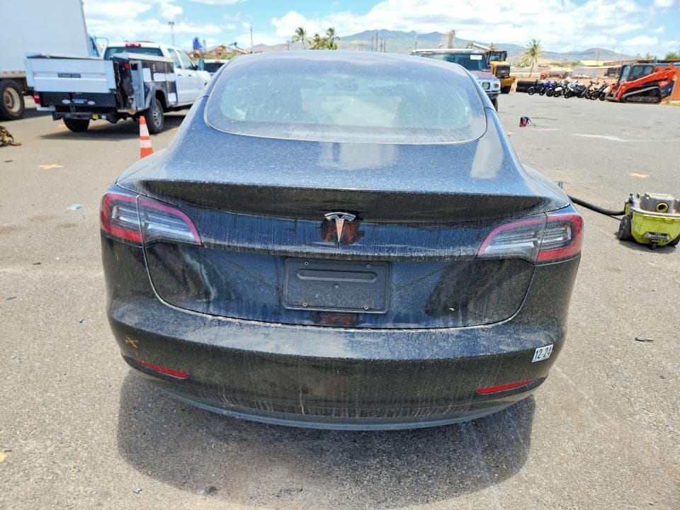 2023 TESLA MODEL 3 6
