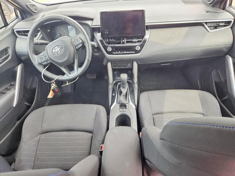 2024 TOYOTA COROLLA CROSS HYBRID SE 8