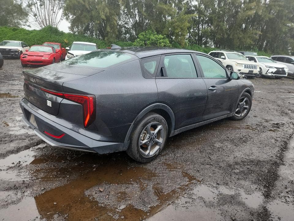2025 KIA K4 LXS LXS 3