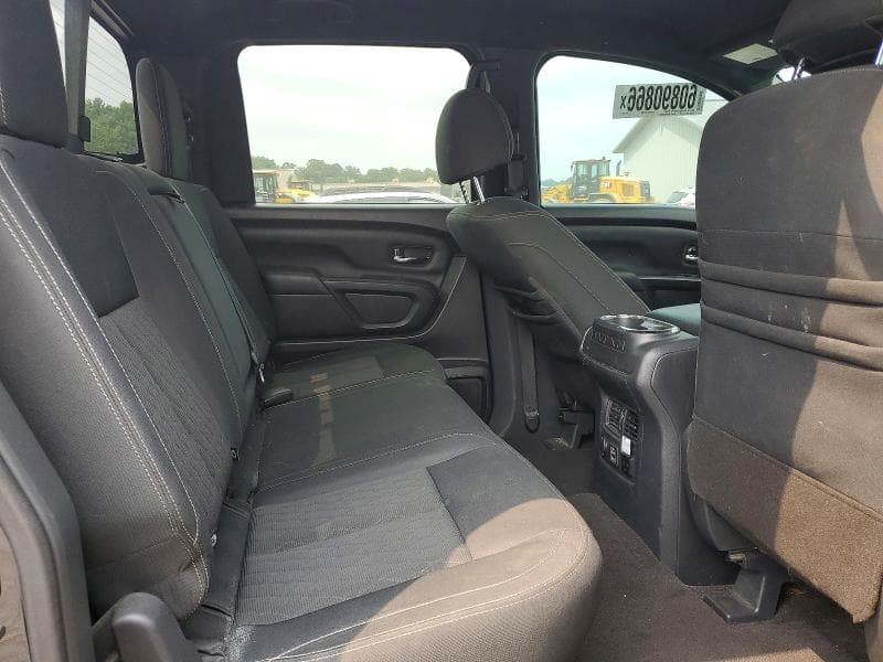 2019 NISSAN TITAN SV 10