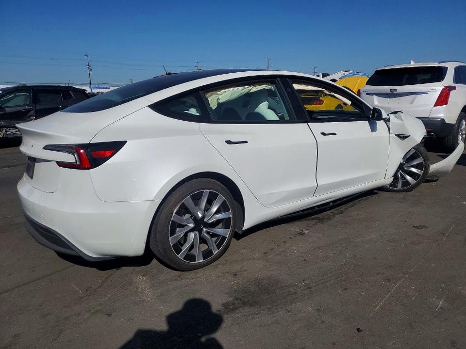 2024 TESLA MODEL 3 3