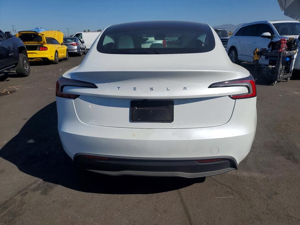 2024 TESLA MODEL 3 6