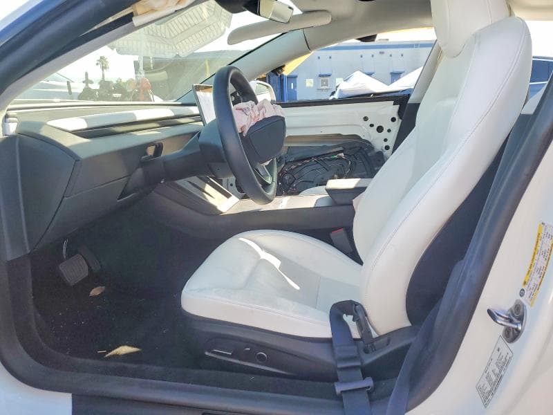 2024 TESLA MODEL 3 7