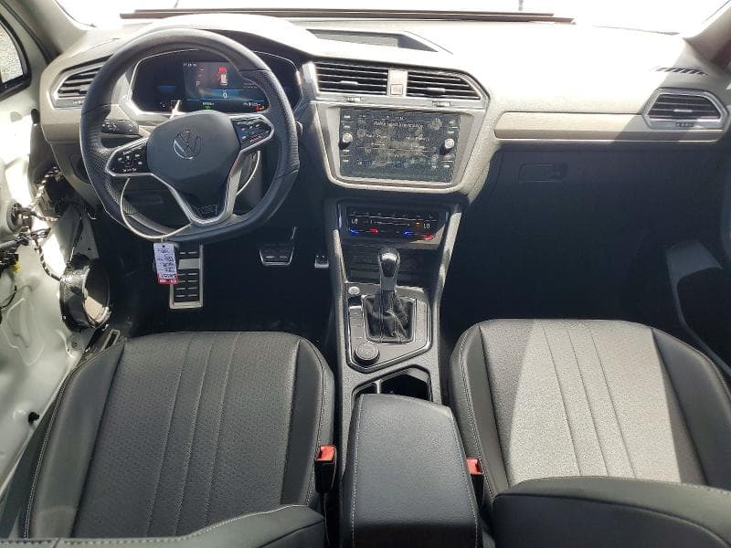 2022 VOLKSWAGEN TIGUAN SE R-LINE BLACK 8