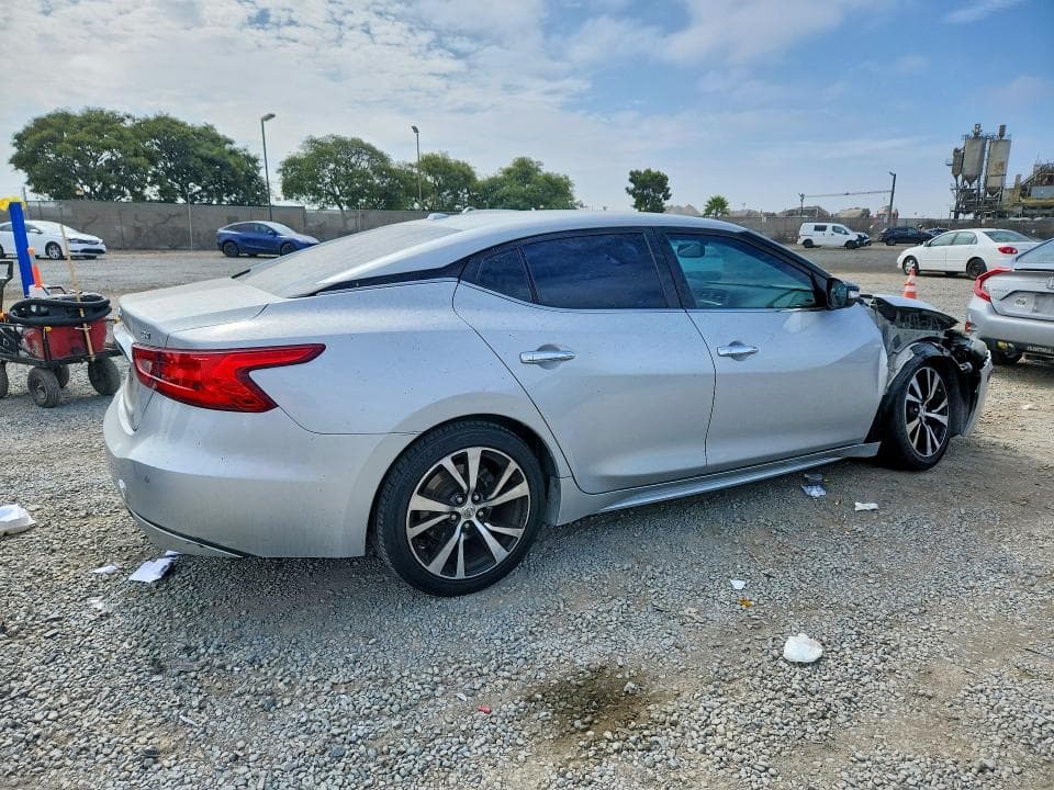 2018 NISSAN MAXIMA 3.5 SV 3