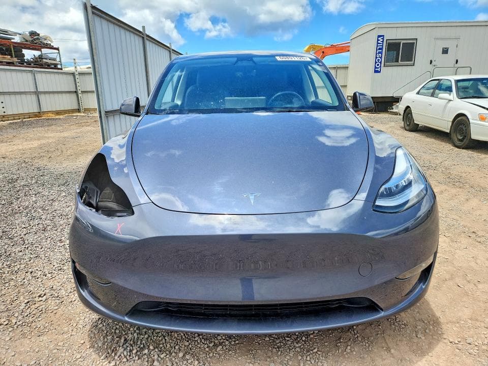 2023 TESLA MODEL Y 5