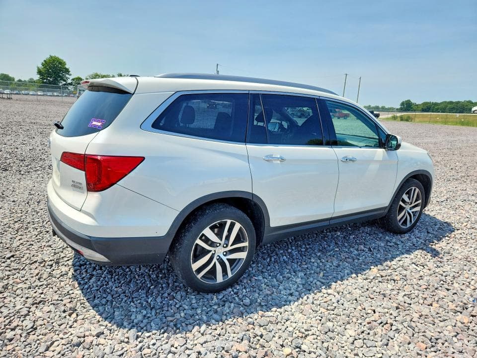 2018 HONDA PILOT ELITE ELITE 3