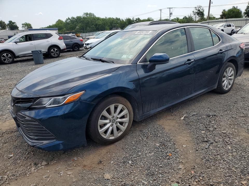 2018 TOYOTA CAMRY LE LE - 1
