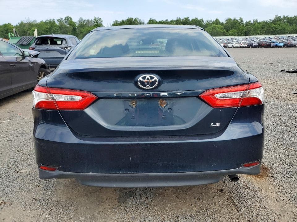 2018 TOYOTA CAMRY LE LE 6