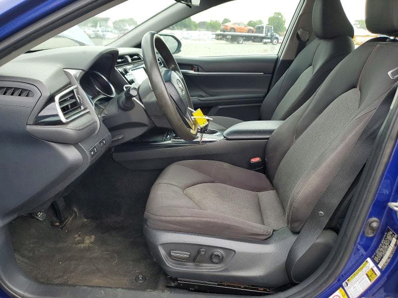 2018 TOYOTA CAMRY LE LE 8