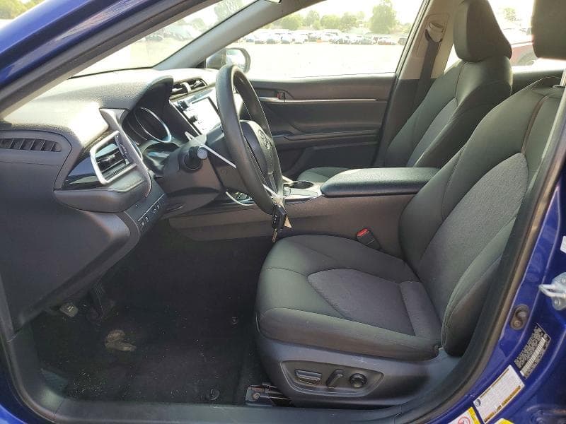 2018 TOYOTA CAMRY LE 7