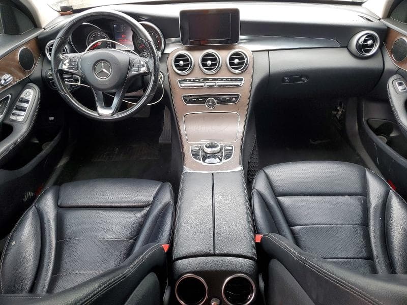 2017 MERCEDES-BENZ C 300 300 8
