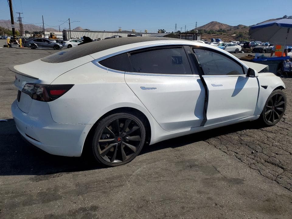2020 TESLA MODEL 3 3