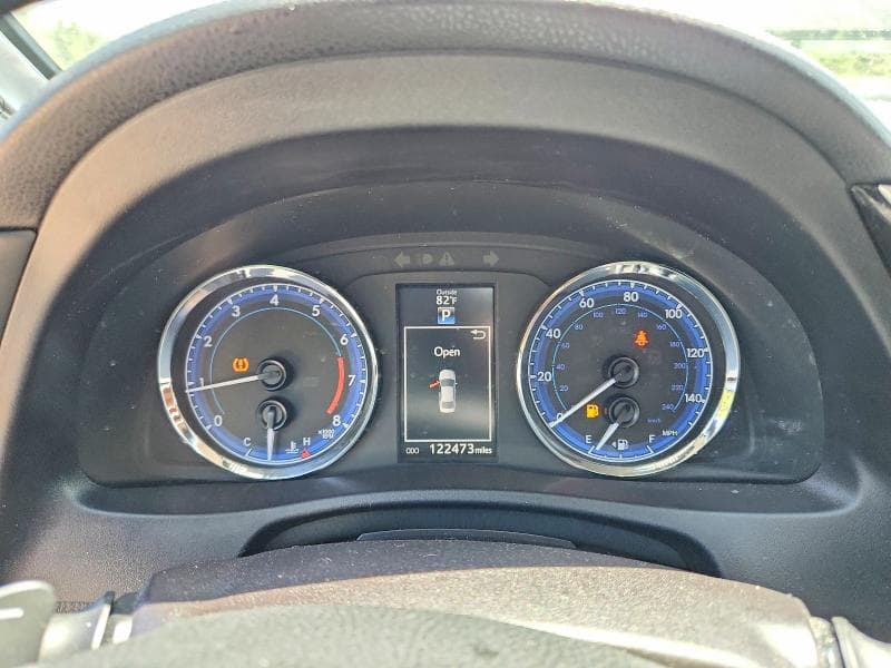 2019 TOYOTA COROLLA SE SE 9