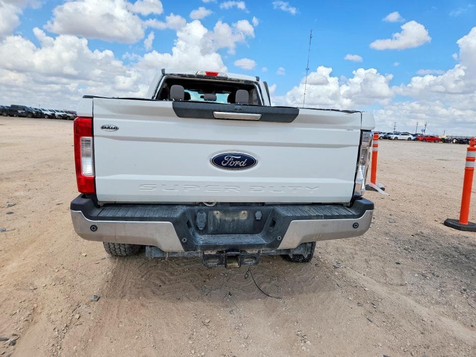 2017 FORD F350 SUPER DUTY 6
