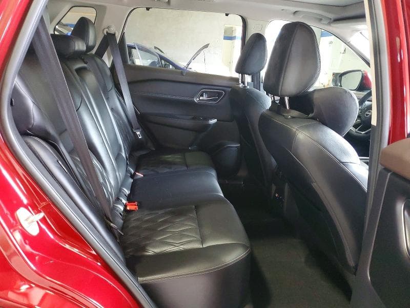 2022 NISSAN ROGUE PLATINUM 11