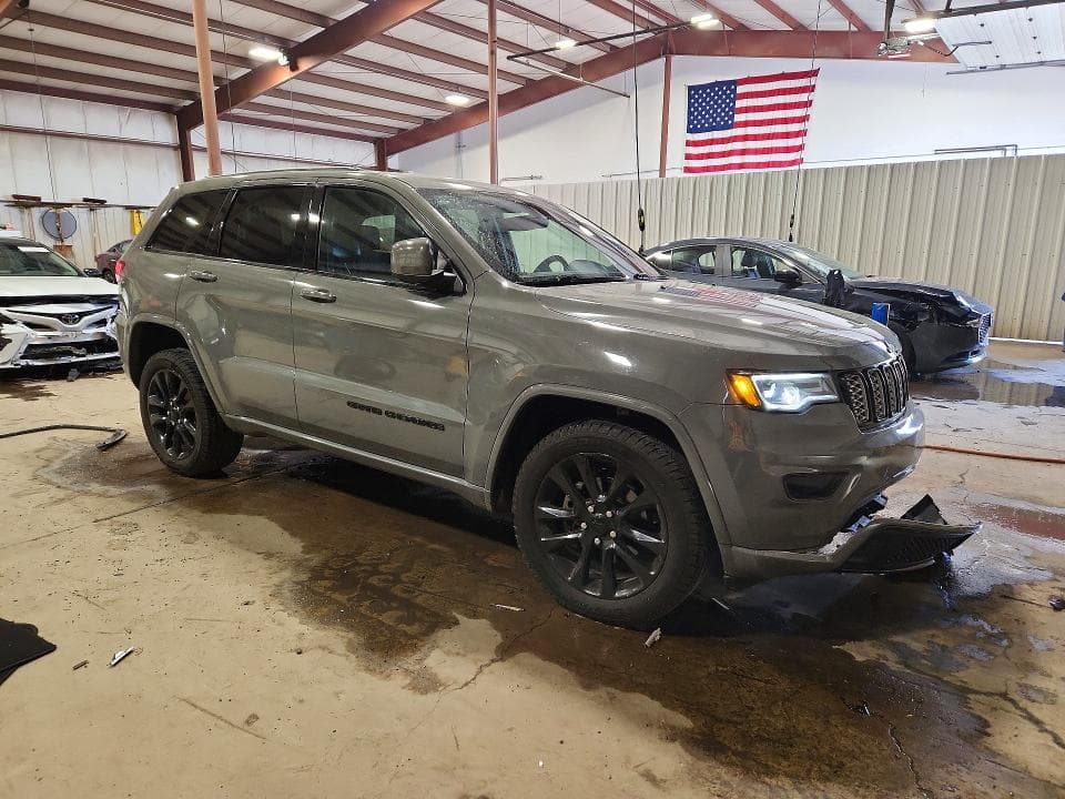 2020 JEEP GRAND CHEROKEE LAREDO 4