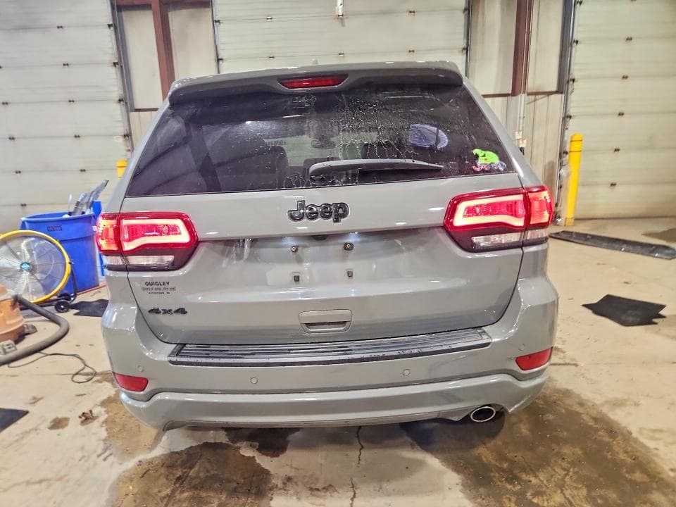 2020 JEEP GRAND CHEROKEE LAREDO 6