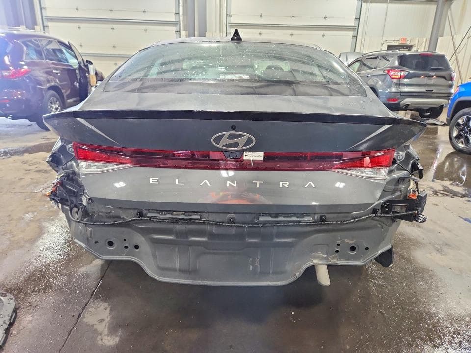 2025 HYUNDAI ELANTRA SEL SPORT 6
