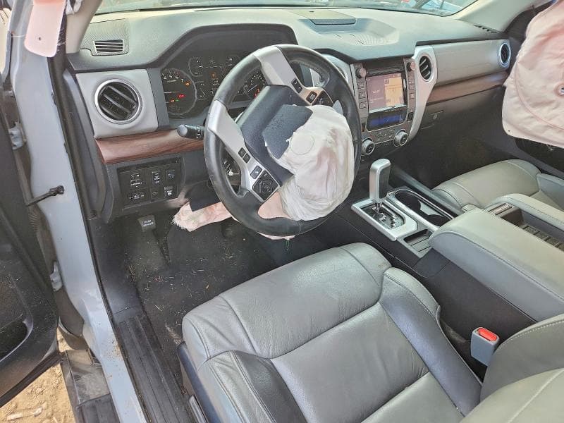 2019 TOYOTA TUNDRA CREWMAX LIMITED 8