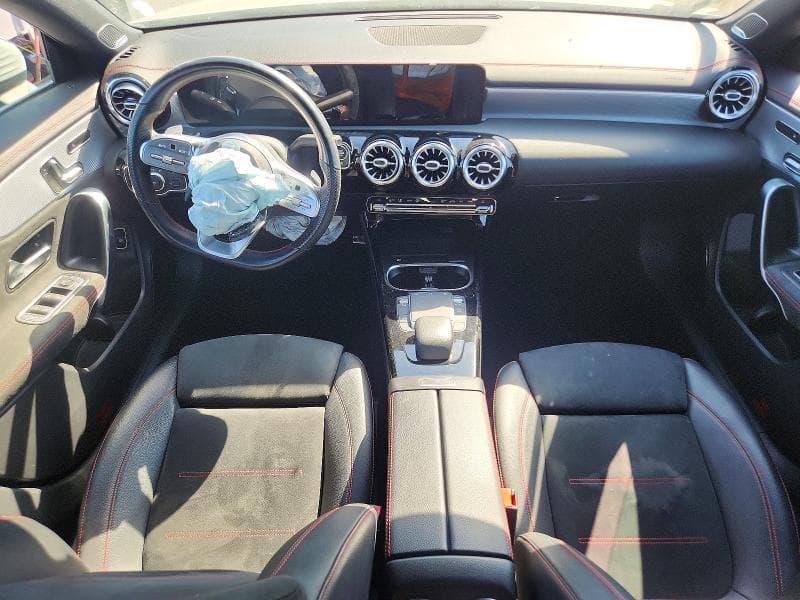 2021 MERCEDES-BENZ CLA 250 8