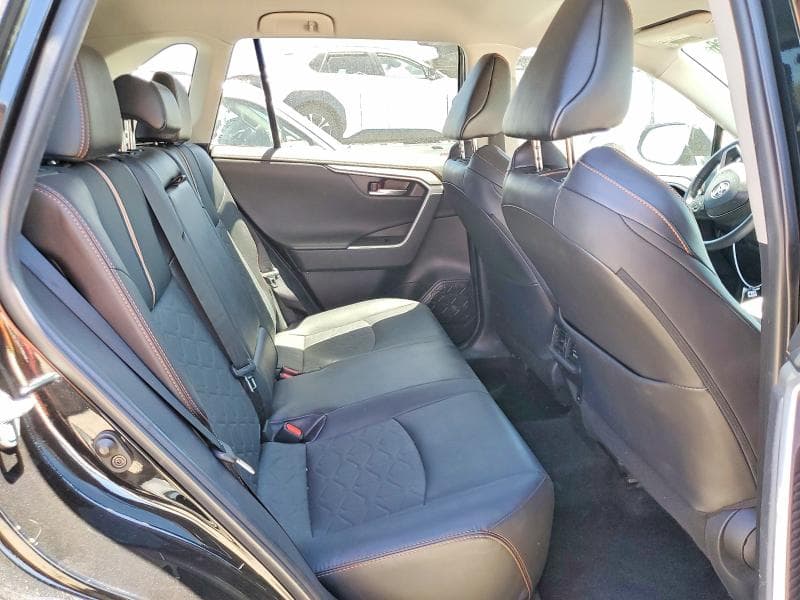 2022 TOYOTA RAV4 ADVENTURE 11