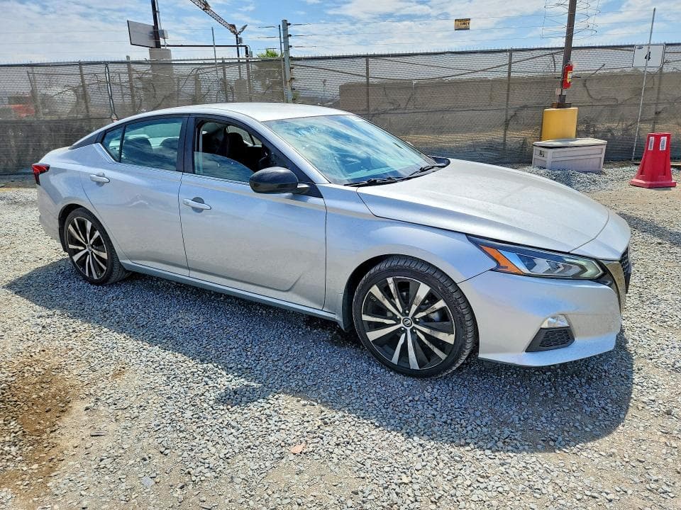 2020 NISSAN ALTIMA SR 4