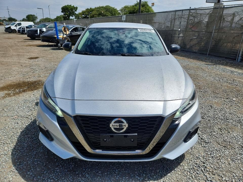 2020 NISSAN ALTIMA SR 5