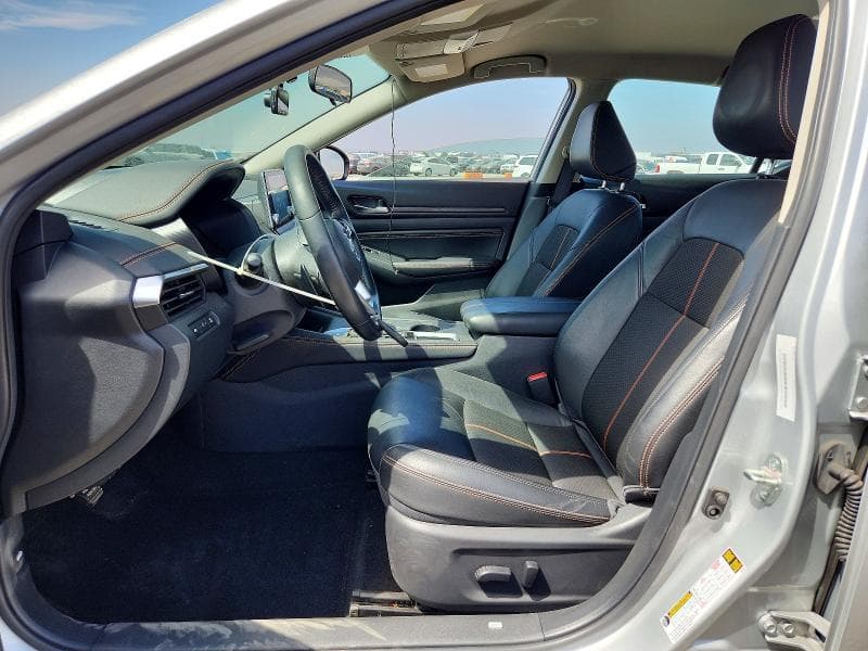 2020 NISSAN ALTIMA SR 7