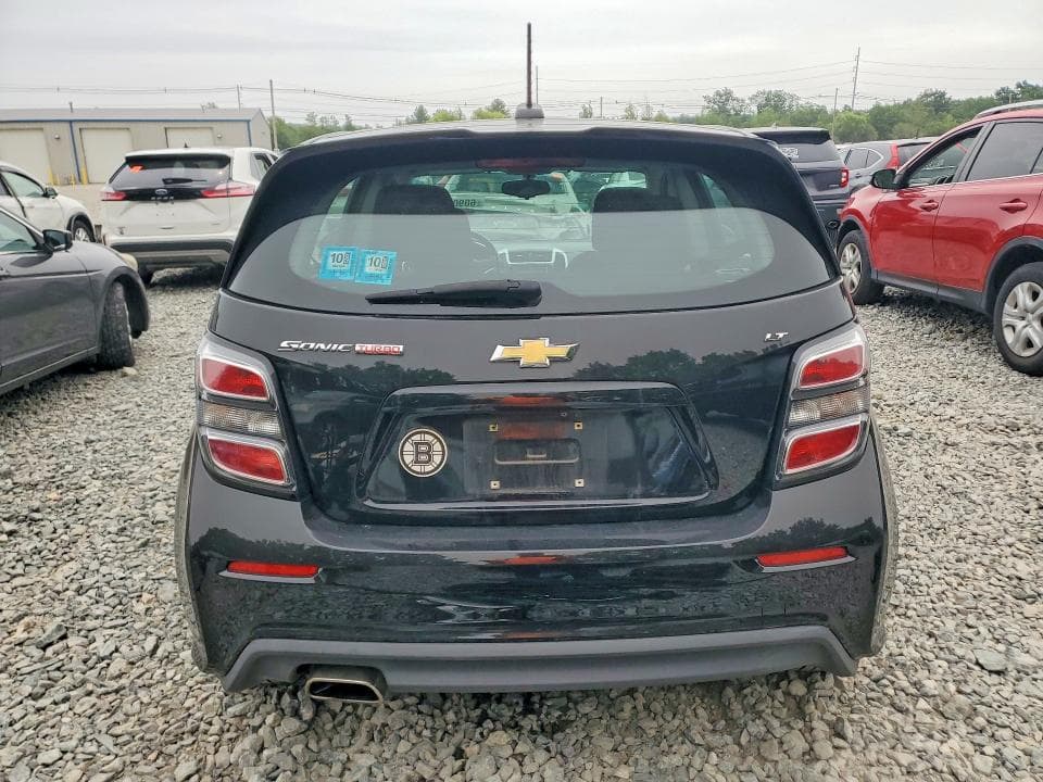 2017 CHEVROLET SONIC LT 6