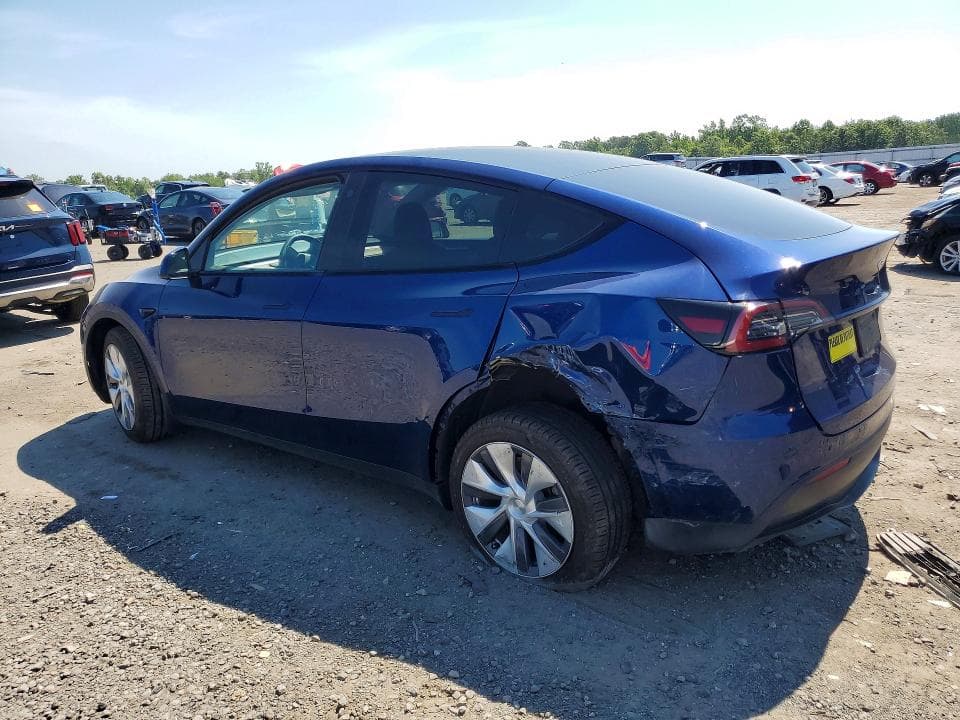 2023 TESLA MODEL Y 2