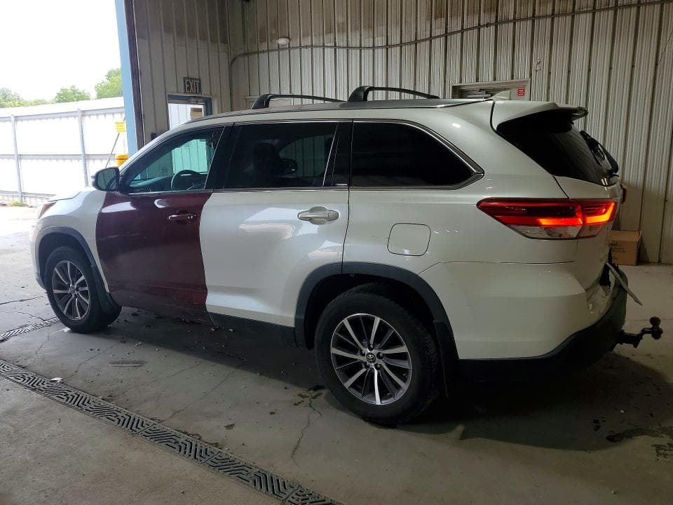 2019 TOYOTA HIGHLANDER XLE XLE 2