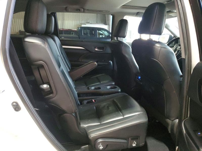 2019 TOYOTA HIGHLANDER XLE XLE 11