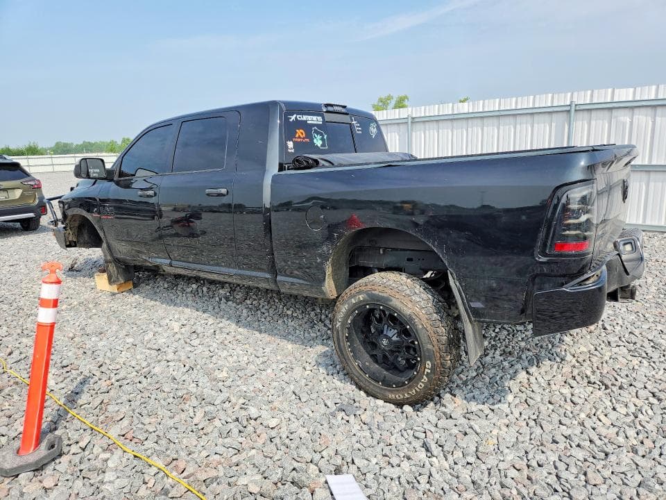 2017 RAM 2500 SLT 2
