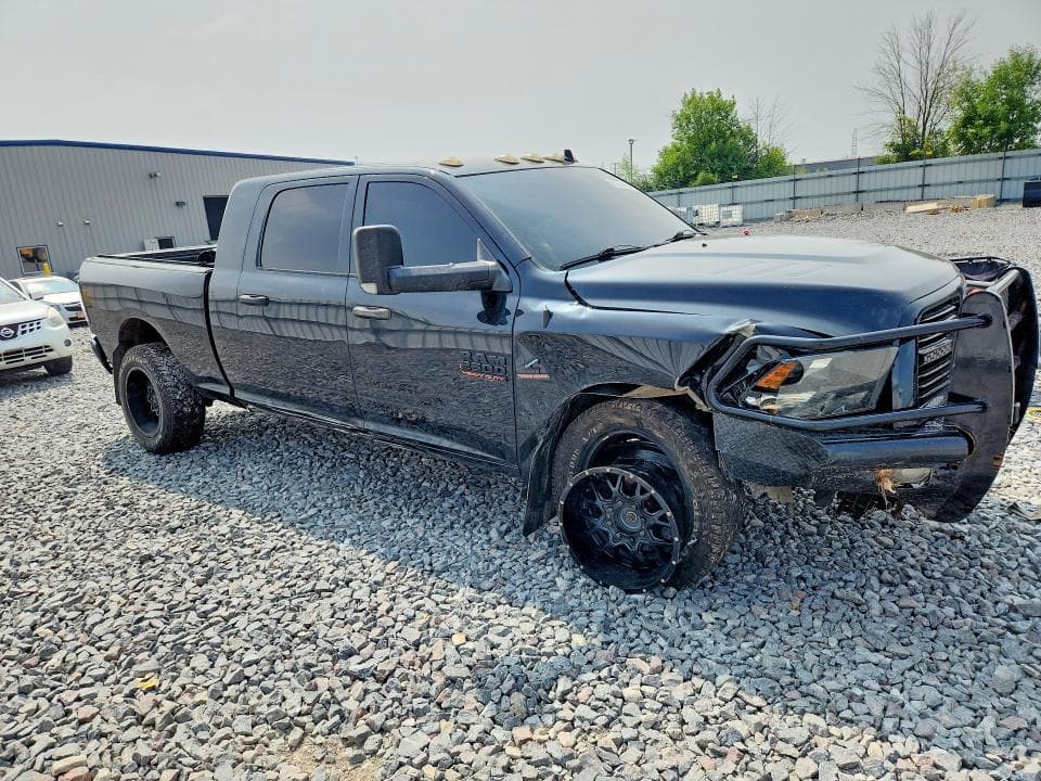 2017 RAM 2500 SLT 4
