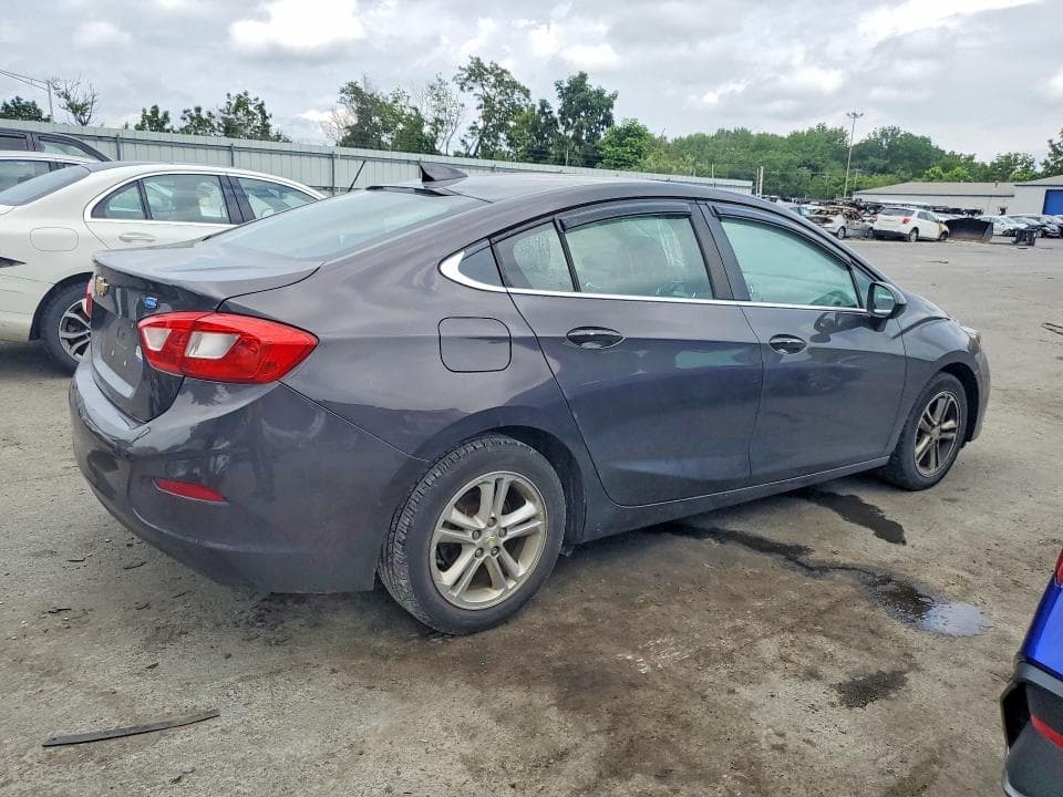 2017 CHEVROLET CRUZE LT 3