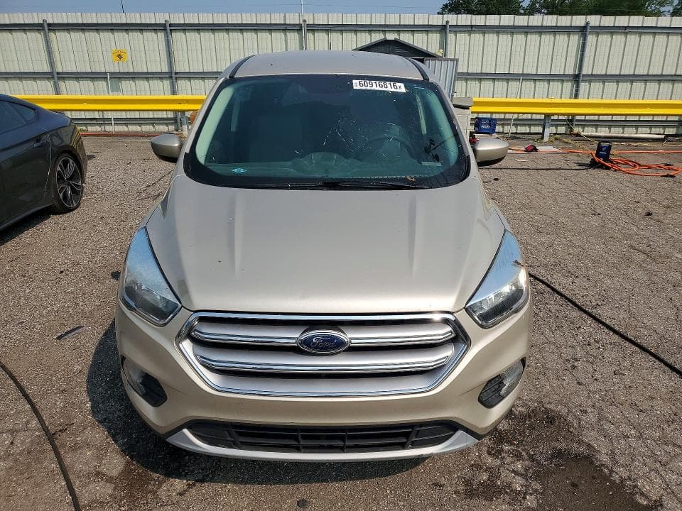 2017 FORD ESCAPE SE SE 5